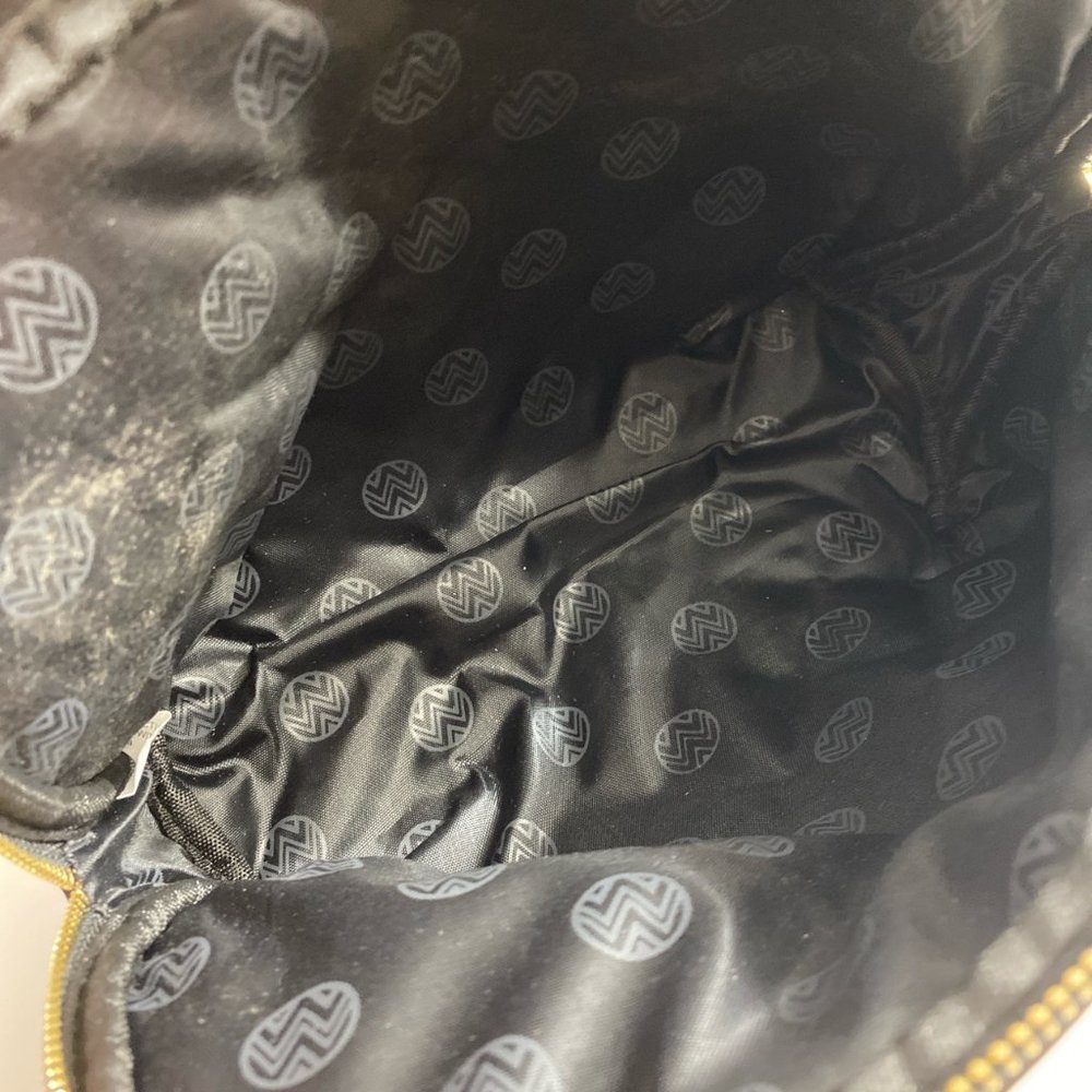 Macbeth Collection The Maxi Makeup Bag - Picture 4 of 5